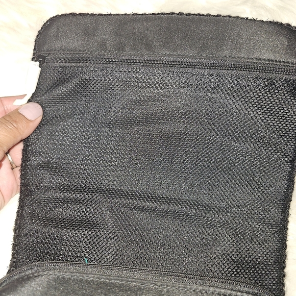 AUTHENTIC Chanel Parfums Cosmetics Makeup Clutch Bag Black NWOT - Picture 11 of 13